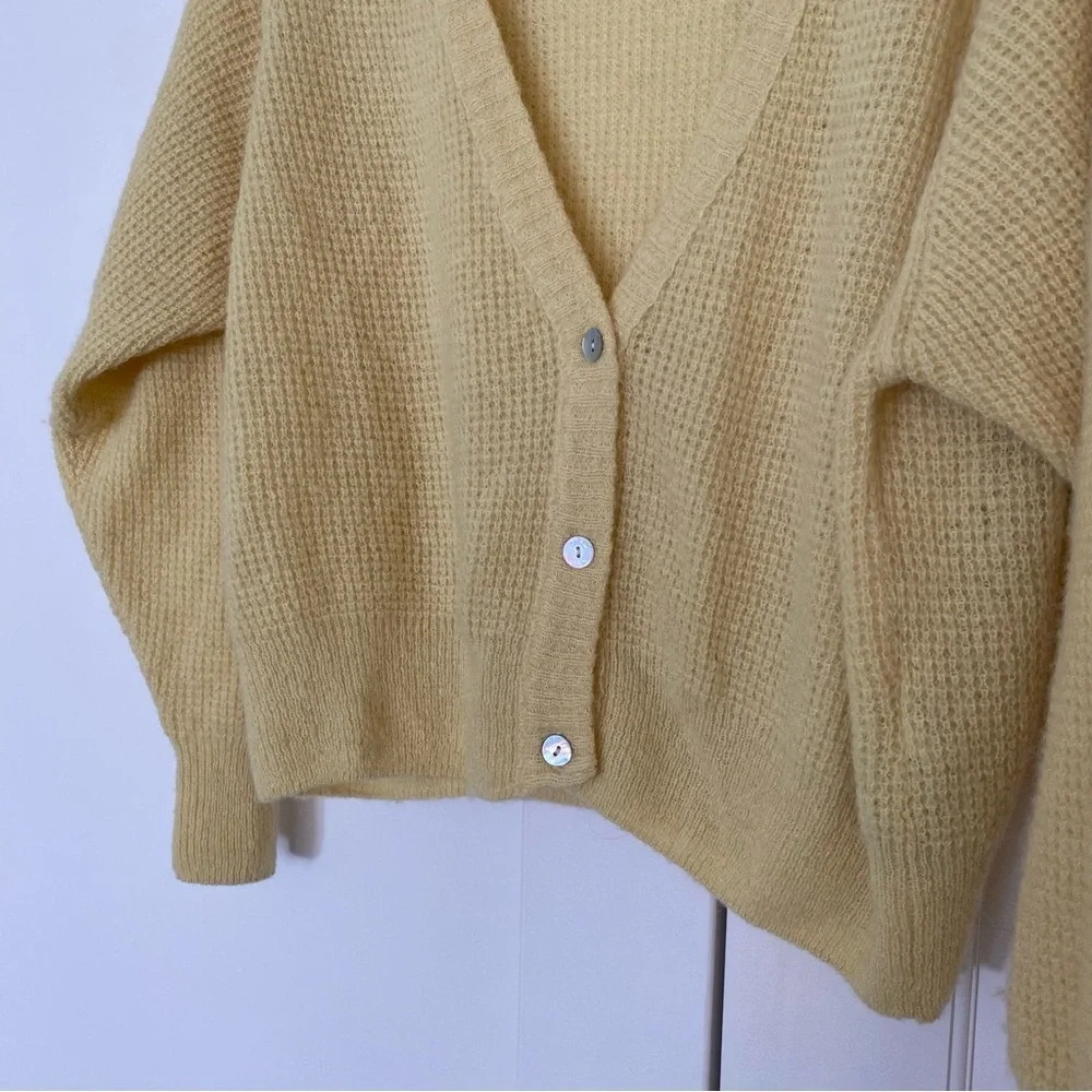 American Vintage yellow cardigan sweater - Picture 6 of 9